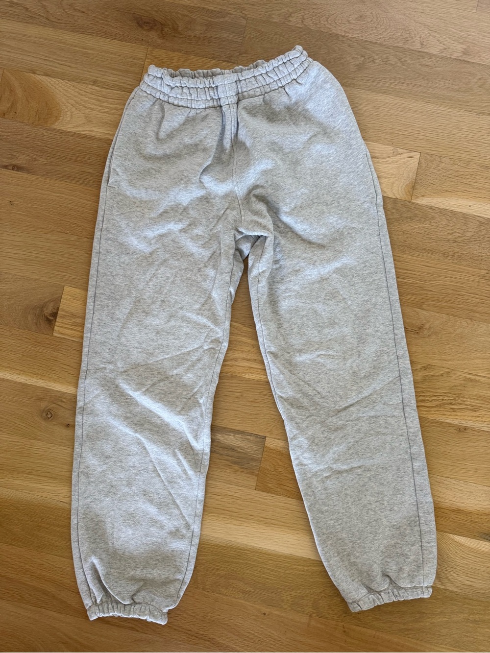 Athleta Girl Grey Sweatpants / Jogger Large size 12 Girls